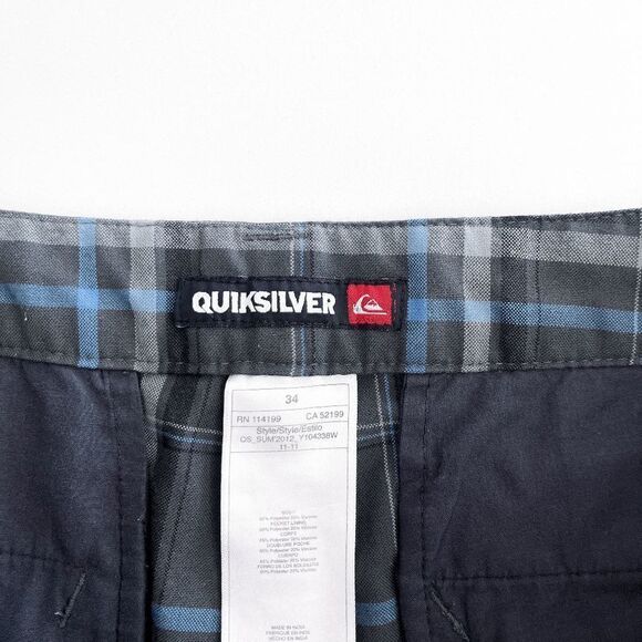 Quiksilver Gray and Blue Plaid Men's Flat Front Shorts - Picture 5 of 10